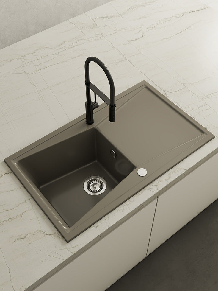 Kuma 303 Roc Stone® — referenčni prikaz proizvajalca